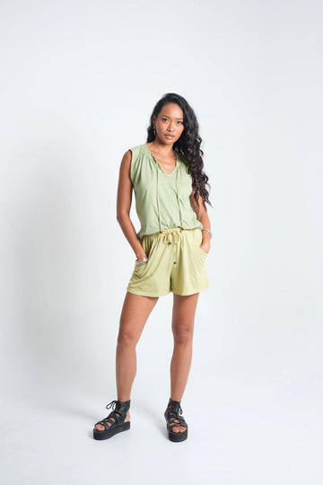 MOKSHA Shorts Diopside