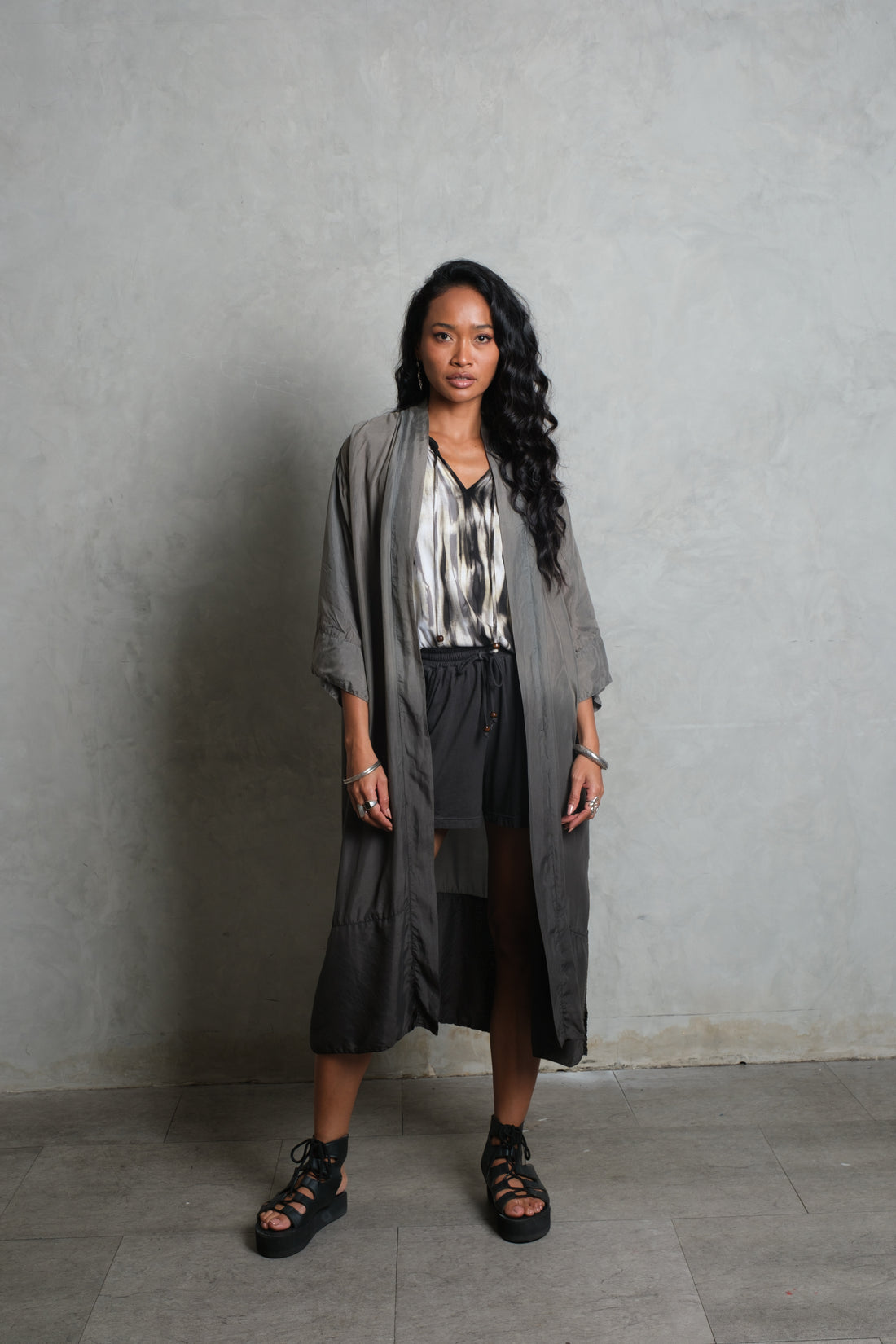 DEWI KIMONO  smoke ombre
